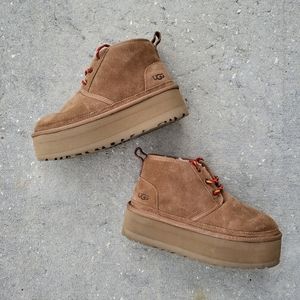 UGG Neumel Heritage Platform Chukka Boot - Chestnut - Women's US 8